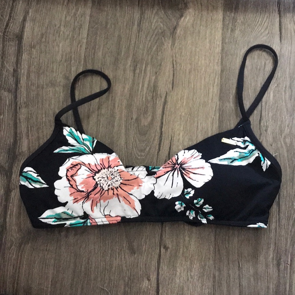 Roxy bikini top
